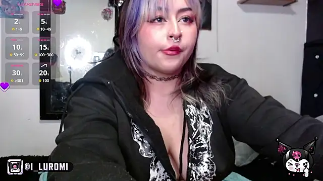 Snapshot of Iluromi chatting on 03/03/26, 02:56 Iluromi online show from 03/03/26, 02:56