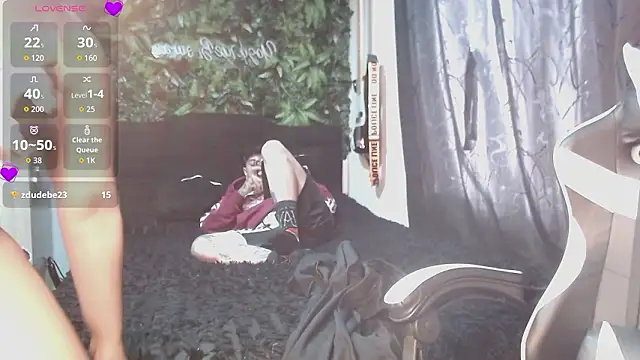 Snapshot of Iluromi chatting on 03/05/26, 03:41 Iluromi online show from 03/05/26, 03:41