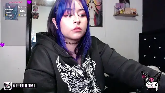 Snapshot of Iluromi chatting on 03/11/26, 02:56 Iluromi online show from 03/11/26, 02:56