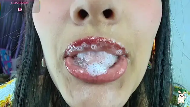 Hinata 21  online show from 03/17/26, 08:56