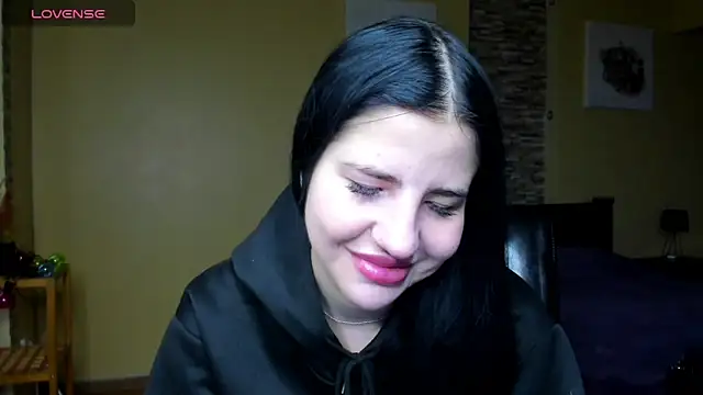 Malibu J online show from 11/21/25, 08:24