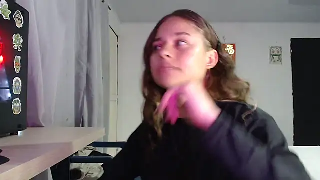 LittleCheerry69 online show from 02/13/26, 07:43