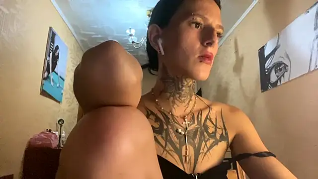 NamBraun online show from 10/05/25, 06:17