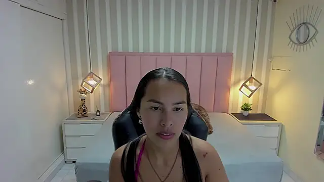 SAMANTHABENET online show from 02/26/26, 07:13