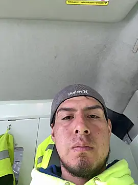 Snapshot of juanjR11 chatting on 03/30/26, 04:08 juanjR11 online show from 03/30/26, 04:08