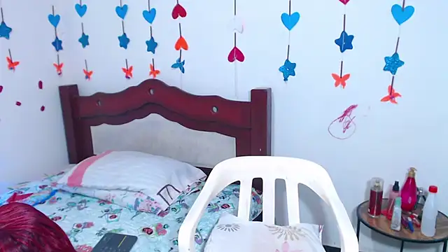 lorenacapelli online show from 04/16/26, 09:26