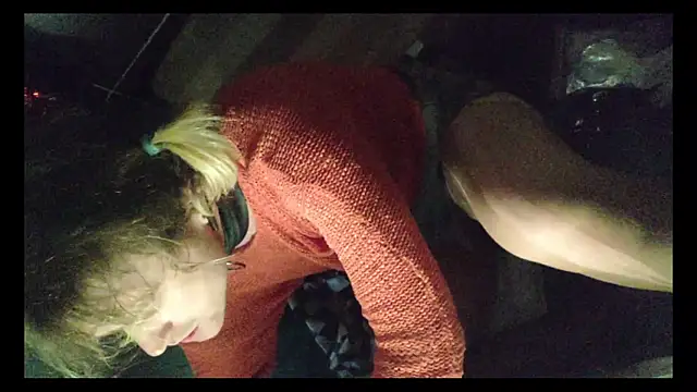 Snapshot of LilithsEve chatting on 09/25/25, 01:53 LilithsEve online show from 09/25/25, 01:53