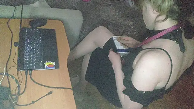 Snapshot of LilithsEve chatting on 02/04/26, 09:59 LilithsEve online show from 02/04/26, 09:59