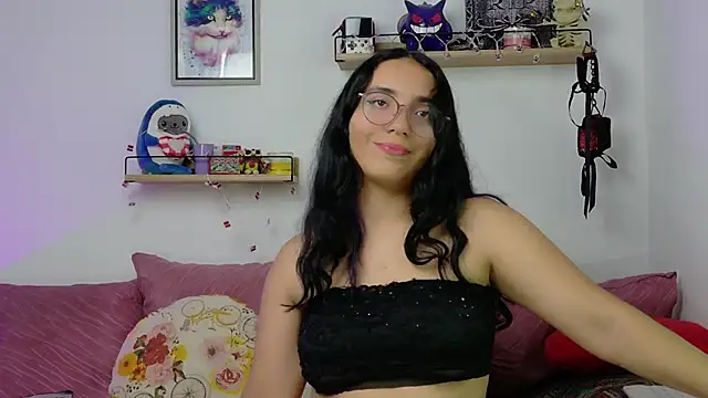 LucyDerby online show from 02/05/26, 01:43