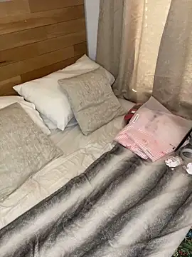 Ruby-Black online show from 12/19/25, 01:40