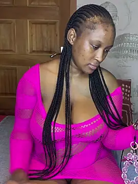 Bellabootie online show from 04/10/26, 08:24