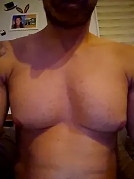 Ando1992 online show from 10/20/25, 07:36