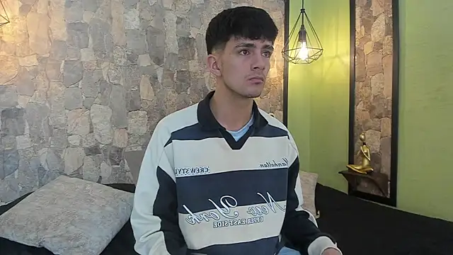 Snapshot of Axel_Draven chatting on 10/27/25, 11:14 Axel Draven online show from 10/27/25, 11:14