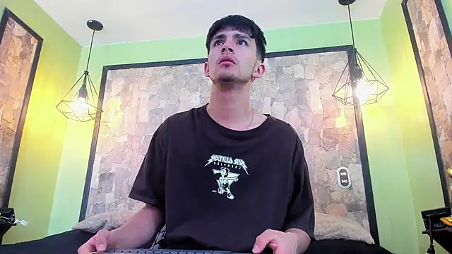 Snapshot of Axel_Draven chatting on 10/30/25, 11:44 Axel Draven online show from 10/30/25, 11:44