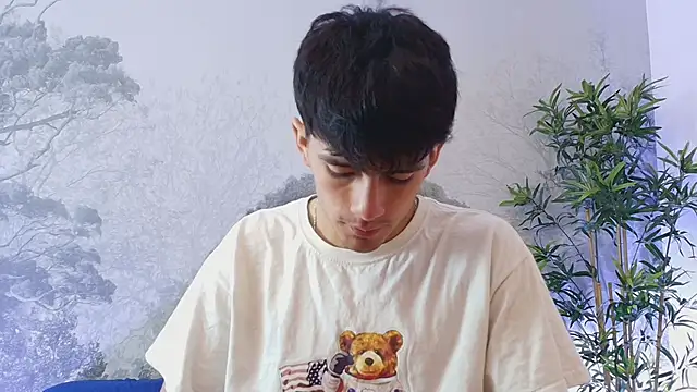 Snapshot of Axel_Draven chatting on 12/16/25, 11:37 Axel Draven online show from 12/16/25, 11:37