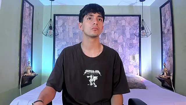 Snapshot of Axel_Draven chatting on 02/03/26, 12:10 Axel Draven online show from 02/03/26, 12:10