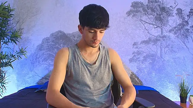 Snapshot of Axel_Draven chatting on 02/13/26, 12:12 Axel Draven online show from 02/13/26, 12:12