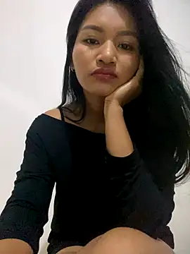 Snapshot of fenixzara chatting on 09/28/25, 09:09 fenixzara online show from 09/28/25, 09:09