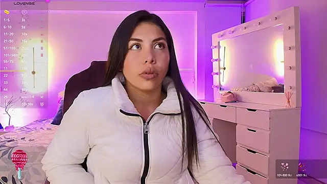 kloe28 online show from 10/04/25, 03:48