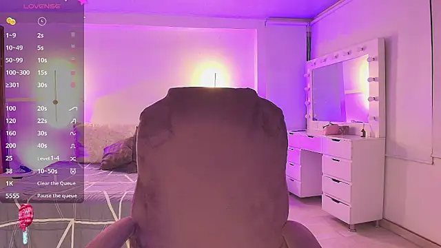 kloe28 online show from 03/29/26, 03:50