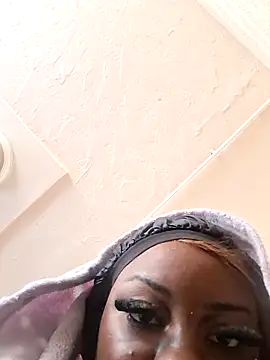 itz mocha online show from 04/16/26, 12:11