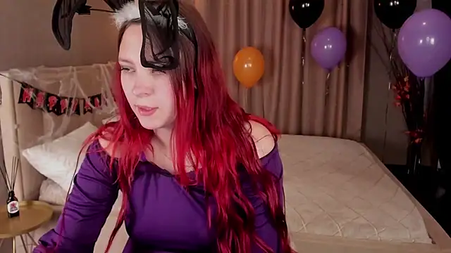 Monica  Queen online show from 10/31/25, 05:30