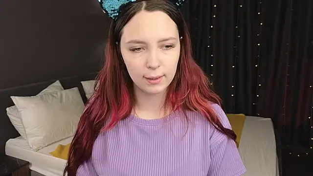 Monica  Queen online show from 11/11/25, 05:07