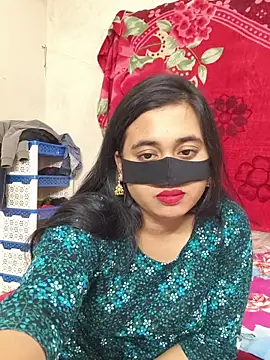 Love Queen11 online show from 01/11/26, 04:23