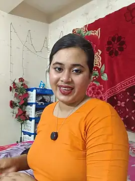 Snapshot of Love_Queen11 chatting on 07/03/26, 04:46 Love Queen11 online show from 07/03/26, 04:46