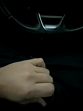 Italianofirenze online show from 10/27/25, 04:22