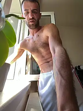 sexyman1936 online show from 06/25/26, 05:23