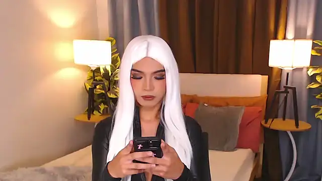 Snapshot of AmarraSins chatting on 09/29/25, 08:24 AmarraSins online show from 09/29/25, 08:24