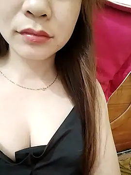 Girl Shy2000 online show from 10/04/25, 07:17