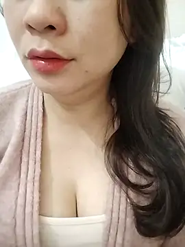 Girl Shy2000 online show from 01/19/26, 02:59