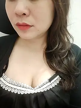 Girl Shy2000 online show from 03/15/26, 04:02