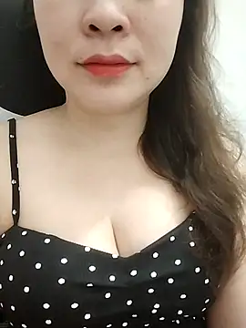 Girl Shy2000 online show from 04/03/26, 03:10