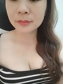 Girl Shy2000 online show from 05/29/26, 02:53
