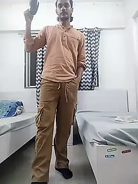 Ilhaamgrey online show from 10/19/25, 04:18