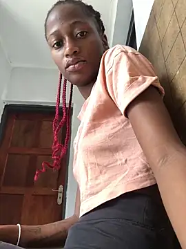 Caramel102004 online show from 03/26/26, 12:22