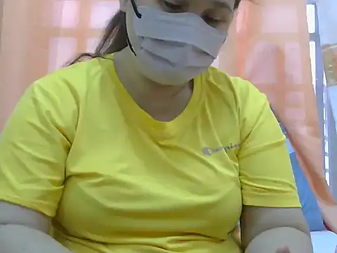 Kimkhaepretty online show from 10/05/25, 07:07