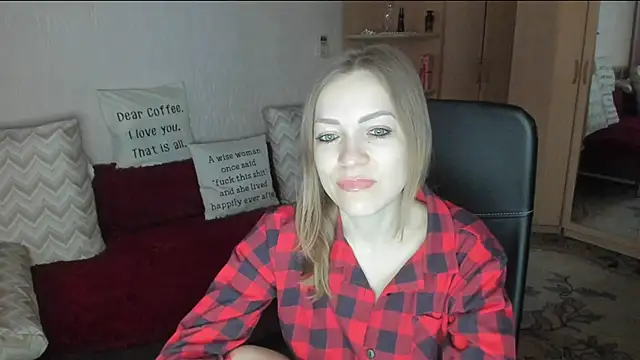 Tiffany Bates online show from 03/09/26, 03:32