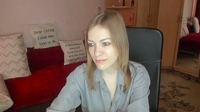 Tiffany Bates online show from 03/27/26, 09:32