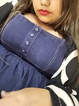 Miss Rose   online show from 11/18/25, 07:29