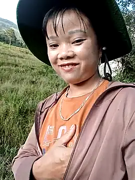 Samyy xx online show from 10/17/25, 12:25