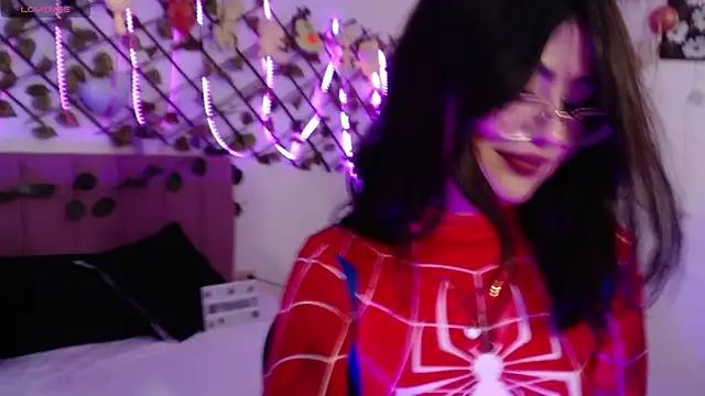 isa bunny18 online show from 10/31/25, 06:03