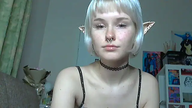 Snapshot of Paradoxy_ chatting on 12/03/25, 08:29 Paradoxy online show from 12/03/25, 08:29