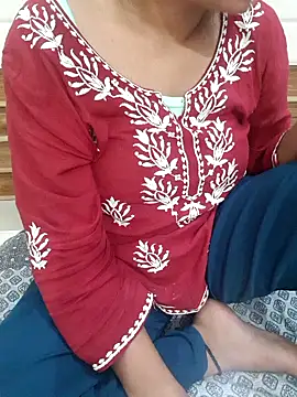 Minakshi 677 online show from 10/15/25, 08:47