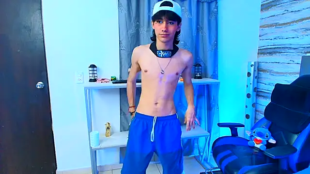 Lovers 21 online show from 10/26/25, 09:59