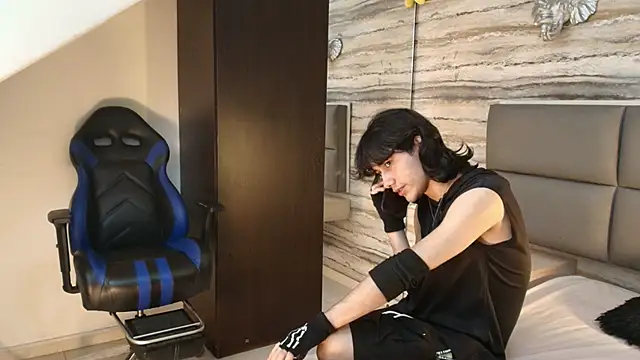 Lovers 21 online show from 02/01/26, 04:22