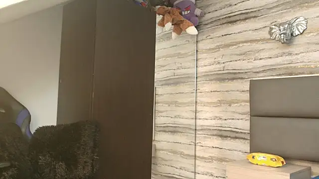 Lovers 21 online show from 02/13/26, 03:35